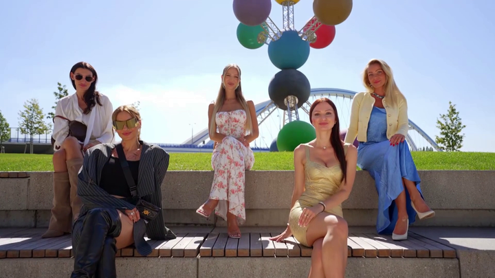 Nákupné maniačky - súťažiace